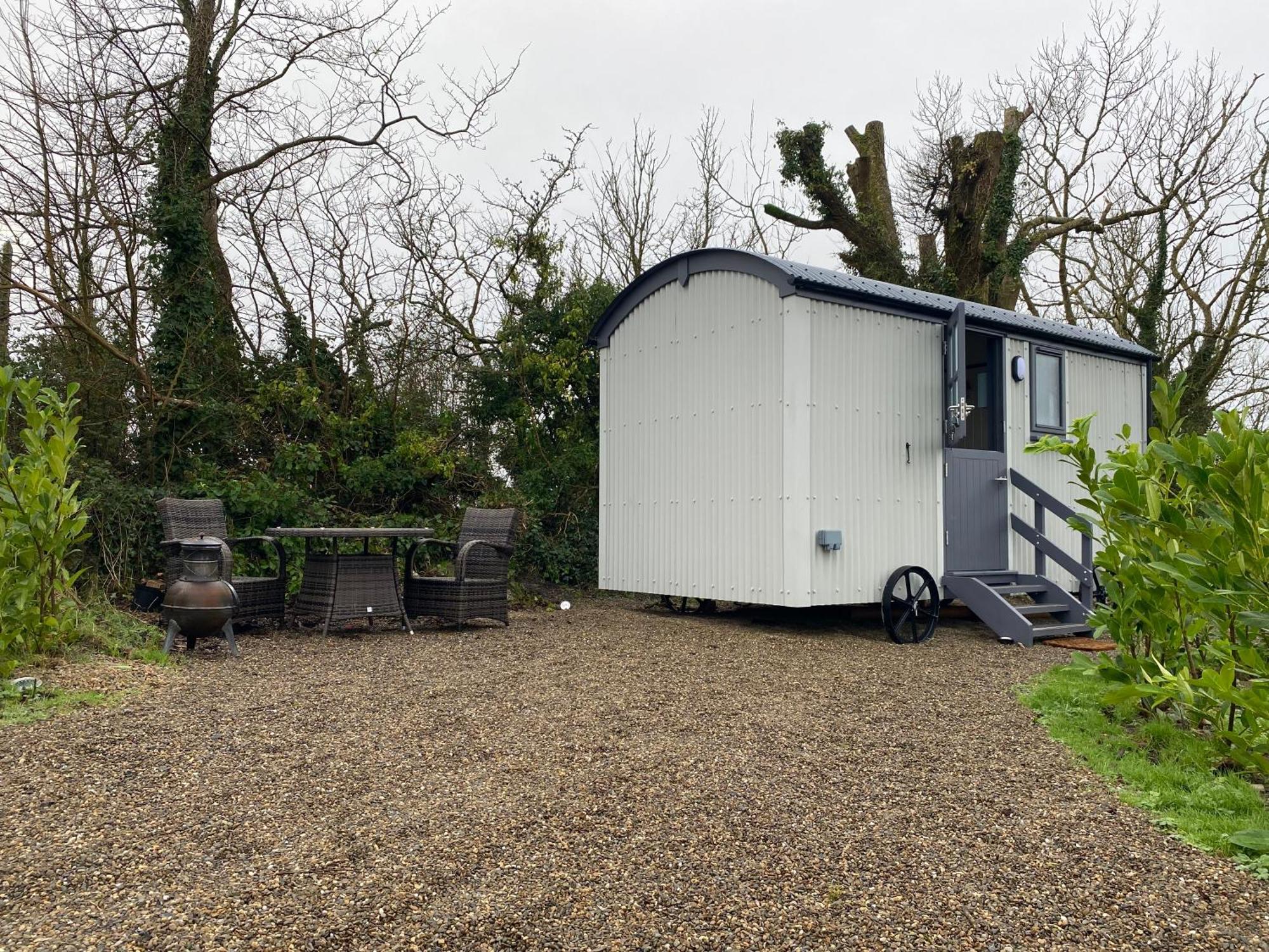 Vila Burren Garden Glamping Hut Boston Exteriér fotografie